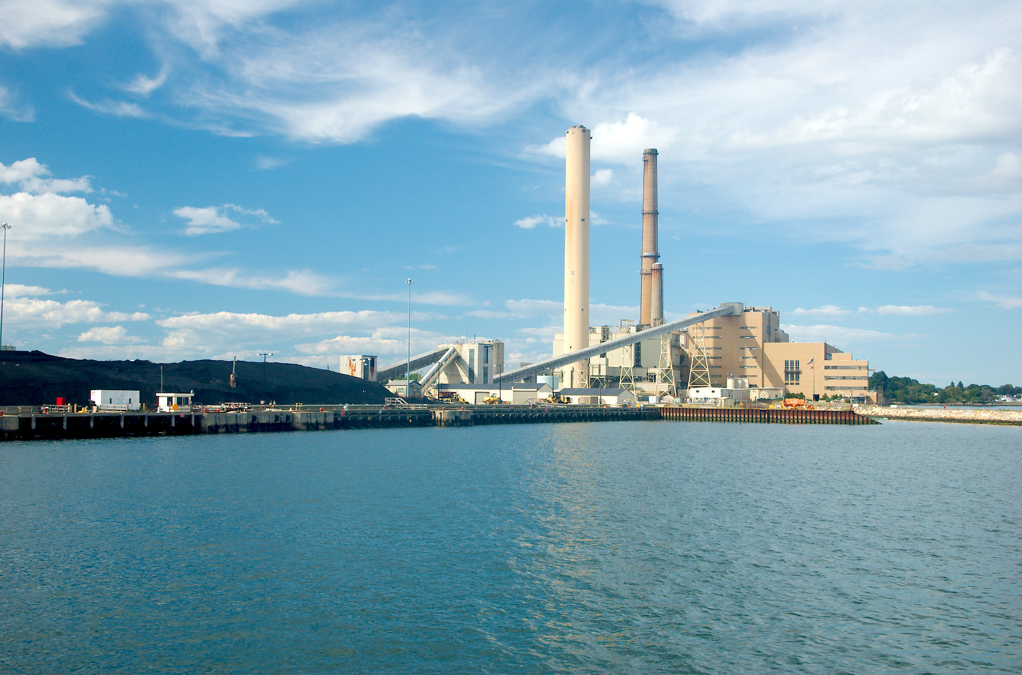 For Pacificorp, early coal shutdowns could create US$238m in savings. Credit: Flickr / massmatt