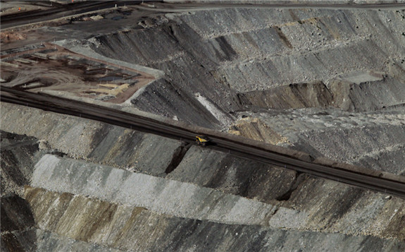 Close-up of BHP’s Mount Arthur coal mine. Photo by Lock the Gate Alliance, Flickr – CC BY 2.0.