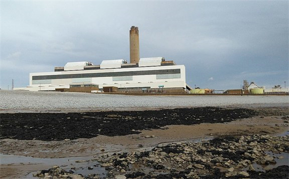 Aberthaw B coal power station will close next year | Credit: Dm4244