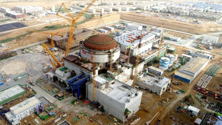 Construction of the first of two Chinese-supplied Hualong One units at the Karachi plant in Pakistan (Image: CNNP)