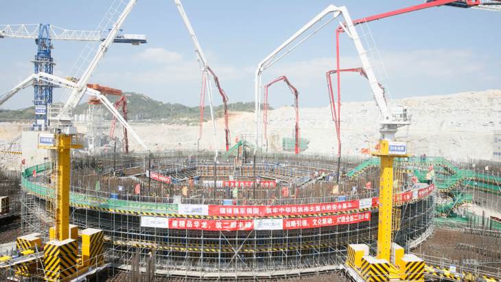 The first concrete is poured for the basemat of Zhangzhou 1 (Image: CNNC)