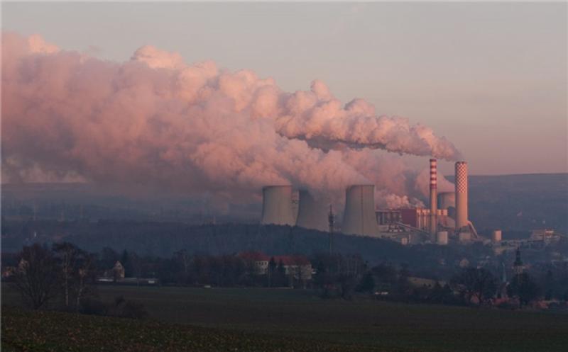 Turow coal power plant, Poland (source: commons Wikimedia/ vondraussen, CC-BY-3.0)
