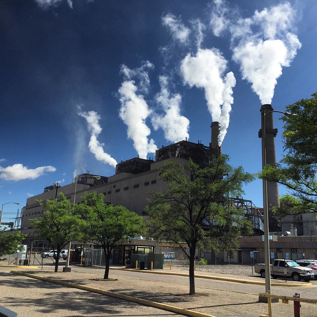San Juan Generating Station (CC BY 2.0) by Robotclaw666 (Steve Terrell). The San Juan Generating Station. Enchant Energy hopes to retrofit the coal-fired plant with carbon capture technology.