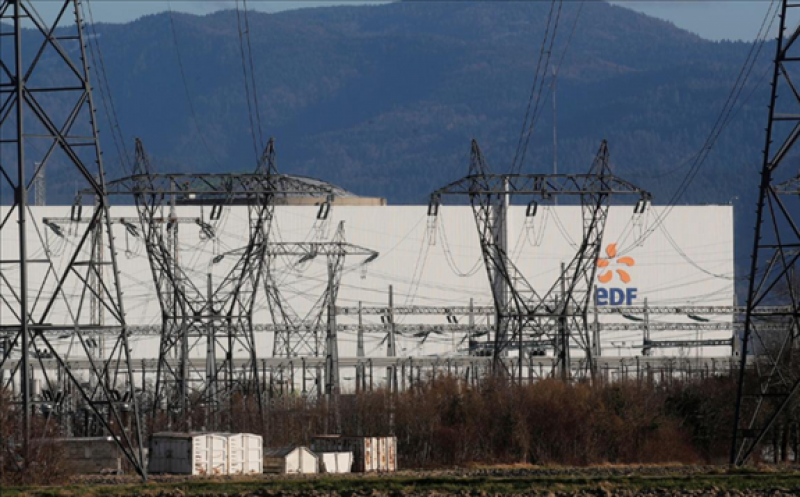 A view shows France's oldest Electricite de France (EDF) nuclear power plant near the eastern French village of Fessenheim, France February 20, 2020. REUTERS/Arnd Wiegmann/File Photo