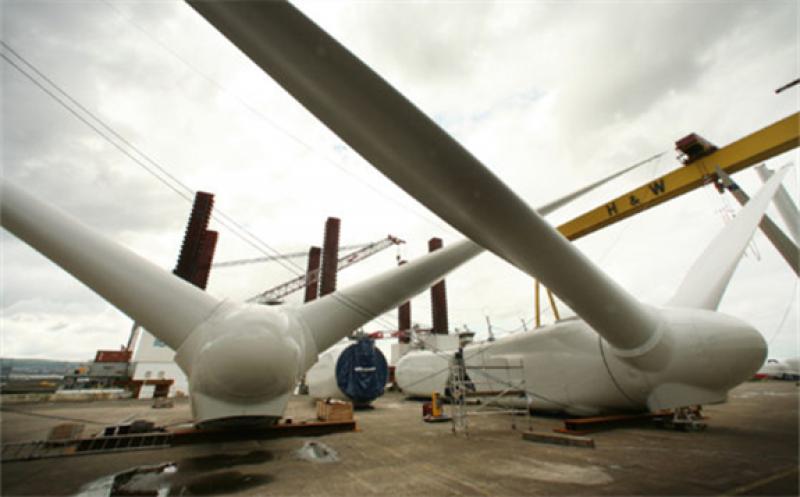 Partially constructed wind turbine blades are stored at the Harland & Wolff shipyard on August 14, 2008 in Belfast, Northern Ireland. (Photo by Peter Macdiarmid/Getty Images)