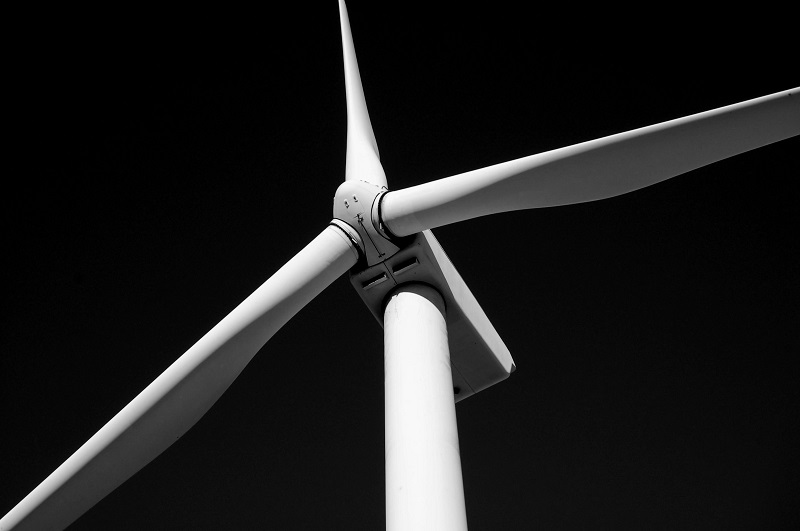 Wood agreed to deliver four new wind farms in Oregon for Orchard Windfarms. 