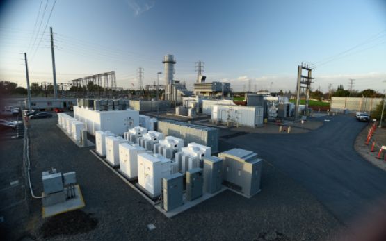 A hybrid project announced in 2017, combining battery energy storage with gas turbines by GE, in SCE's service area, thought to be a world first.