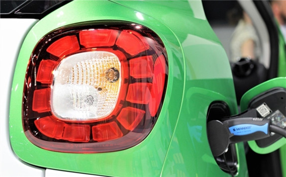 Coquitlam will have a total of 13 city-owned electric vehicle charging stations after it announced five more user-pay facilities will be added in the next year. Photograph By FILE PHOTO