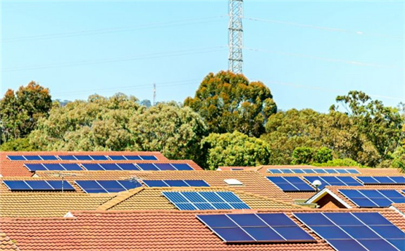 Australia’s Clean Energy Regulator suggests around 29% of Australian houses now feature rooftop PV. Image: istock/Getty.
