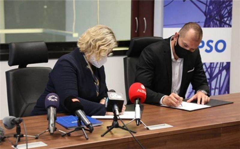 Photo: Signing ceremony (MEPSO)