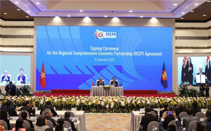 The signing ceremony of the Regional Comprehensive Economic Partnership (RCEP) agreement is held via video conference in Hanoi, capital of Vietnam, Nov. 15, 2020. (VNA via Xinhua)