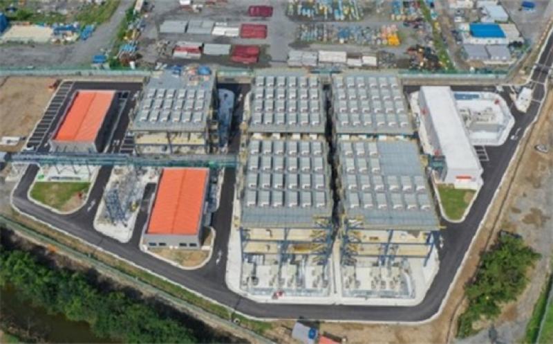 This photo provided by Daesan Green Energy shows a by-product hydrogen fuel cell power plant in the Daesan industrial complex in South Chungcheong Province.