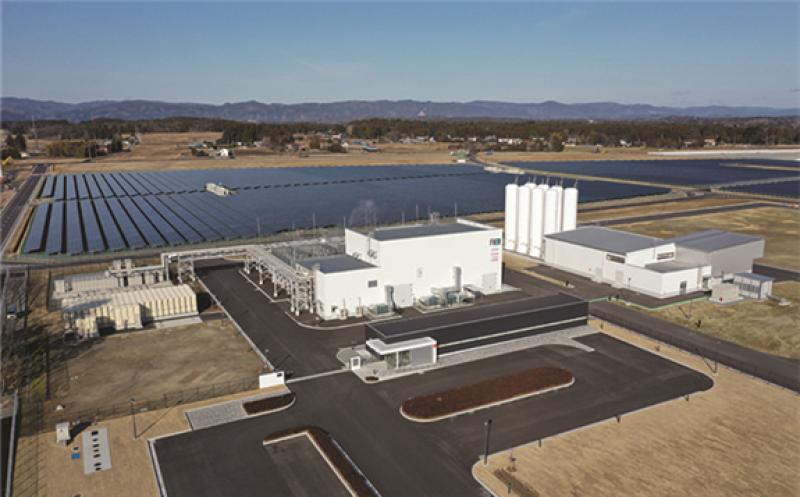 1. When it began operating in March 2020, the 10-MW Fukushima Hydrogen Energy Research Field in Namie, Fukushima Prefecture, Japan, had a green hydrogen production capacity of 1,200 normal cubic meters (Nm3) of hydrogen per hour using 20 MW of solar generation facilities (though the availability of that generation varies depending on grid demand). Courtesy: Toshiba
