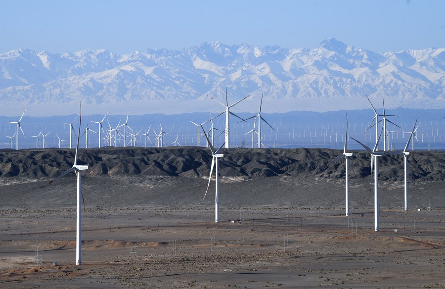 Photo taken on Oct. 23, 2019 shows the Nanfeng wind power field in Hami, northwest China's Xinjiang Uygur Autonomous Region. (Xinhua/Zhao Ge)
