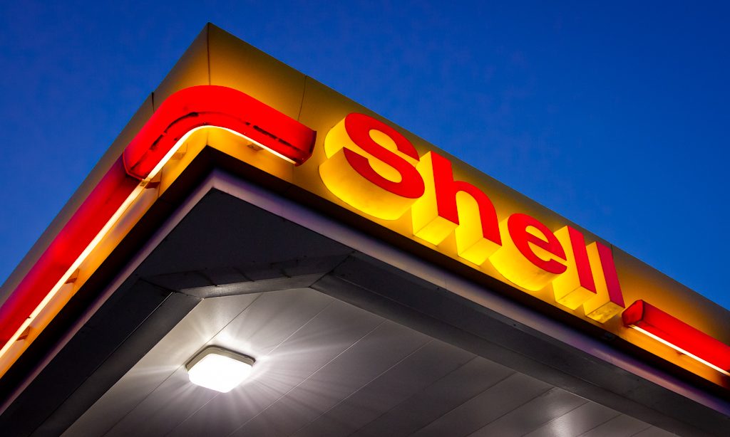 Shell gas station (source: flickr/ pony rojo, creative commons)