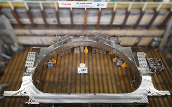 The completed toroidal field coil (Image: Toshiba ESS)