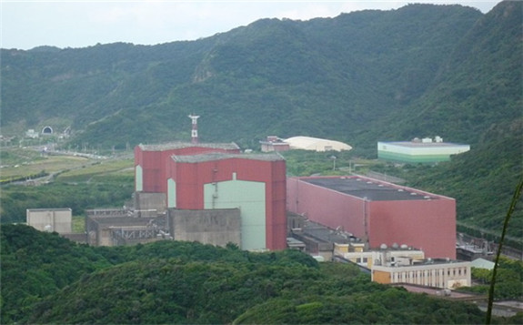 The two-unit Kuosheng plant in northern Taiwan (Image: Ellery)