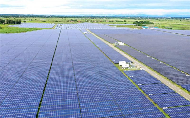 The 200 MW Tarlac Solar Plant is currently the Philippines' largest PV facility.  Image: Solar Philippines
