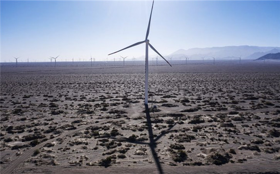 Turbines at a wind farm near near Golmud, Qinghai province, China. Photographer: Qilai Shen/Bloomberg