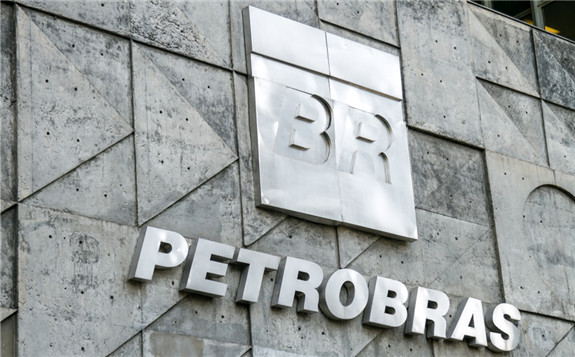 To share this content, please use the link https://brazilian.report/liveblog/politics-insider/2021/12/07/petrobras-sells-three-thermal-power-plants-in-bahia/ or the tools offered on the page.