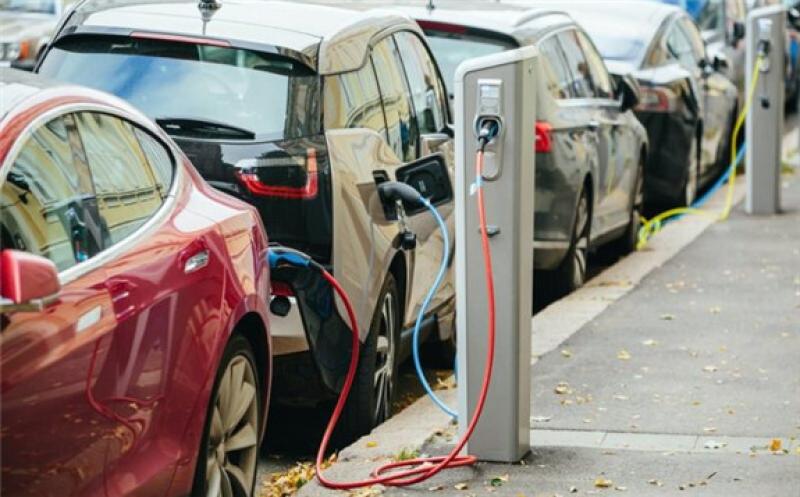 uYilo e-Mobility Programme to fund local electric mobility projects which could receive up to R 1 million investment. Image source: Shutterstock