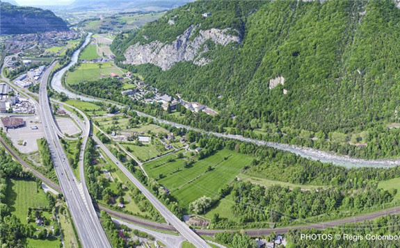 Project site at Lavey-les-Bains, Switzerland (source: AGEPP/ Régis Colombo/ www.diapo.ch)