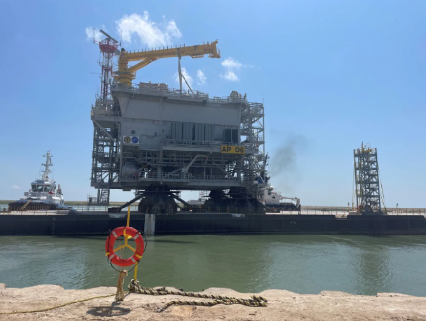 First American-Built Offshore Substation Sails Away