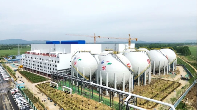 World's Largest Compressed Air Energy Storage Project Comes Online in China
